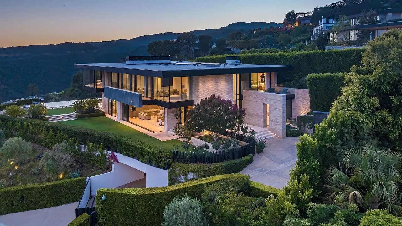Palisades rebuild zone